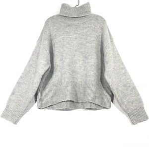 H&M Chunky Oversized Turtleneck Sweater